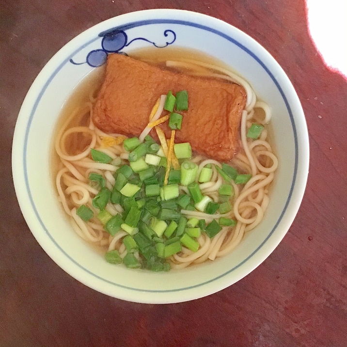 薩摩揚げと青ネギの讃岐にゅうめん。